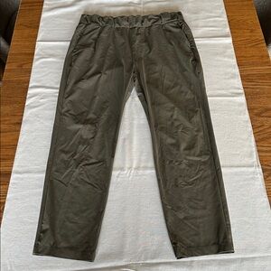 Vuori Miles Ankle Pant L Oregano